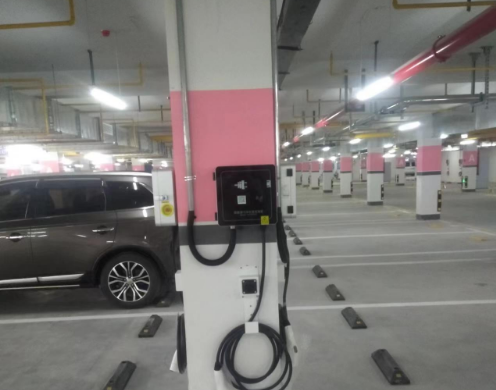 7kw挂壁式充电桩安装