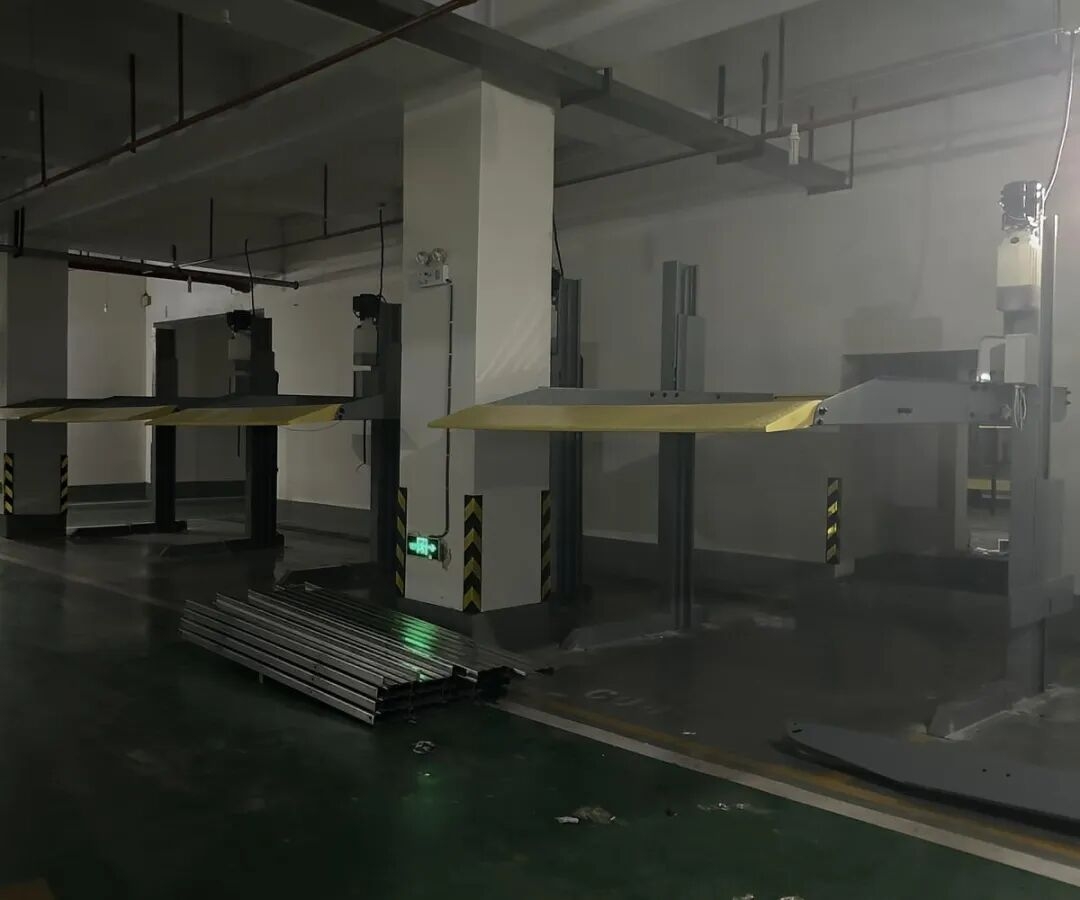 机械车位充电桩