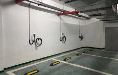 物业应协助业主产权车位安装充电桩