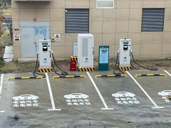 160kw拖4枪充电桩应用场景