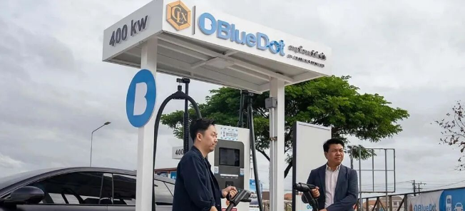 Seno EV Hub推出老挝首个400kW多用途电动汽车快速充电站