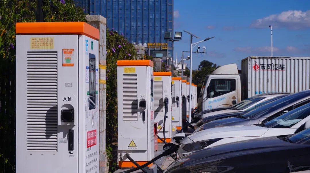 充电桩配电箱安装