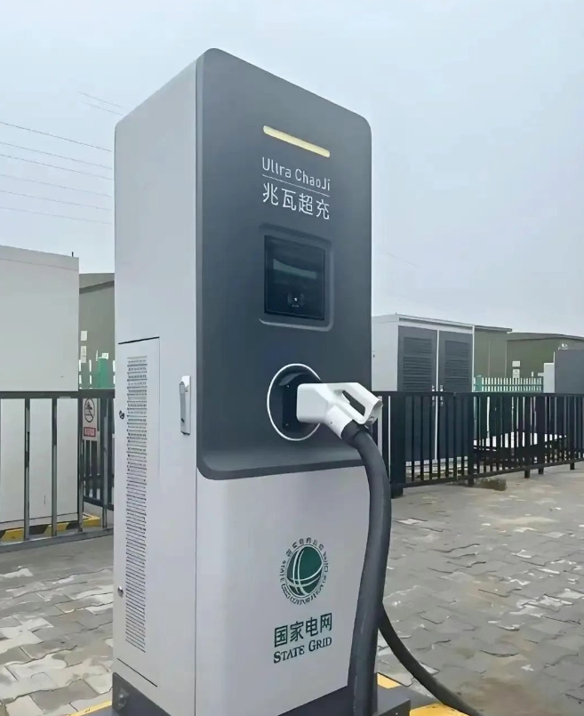 下雨可以用充电桩充电嘛