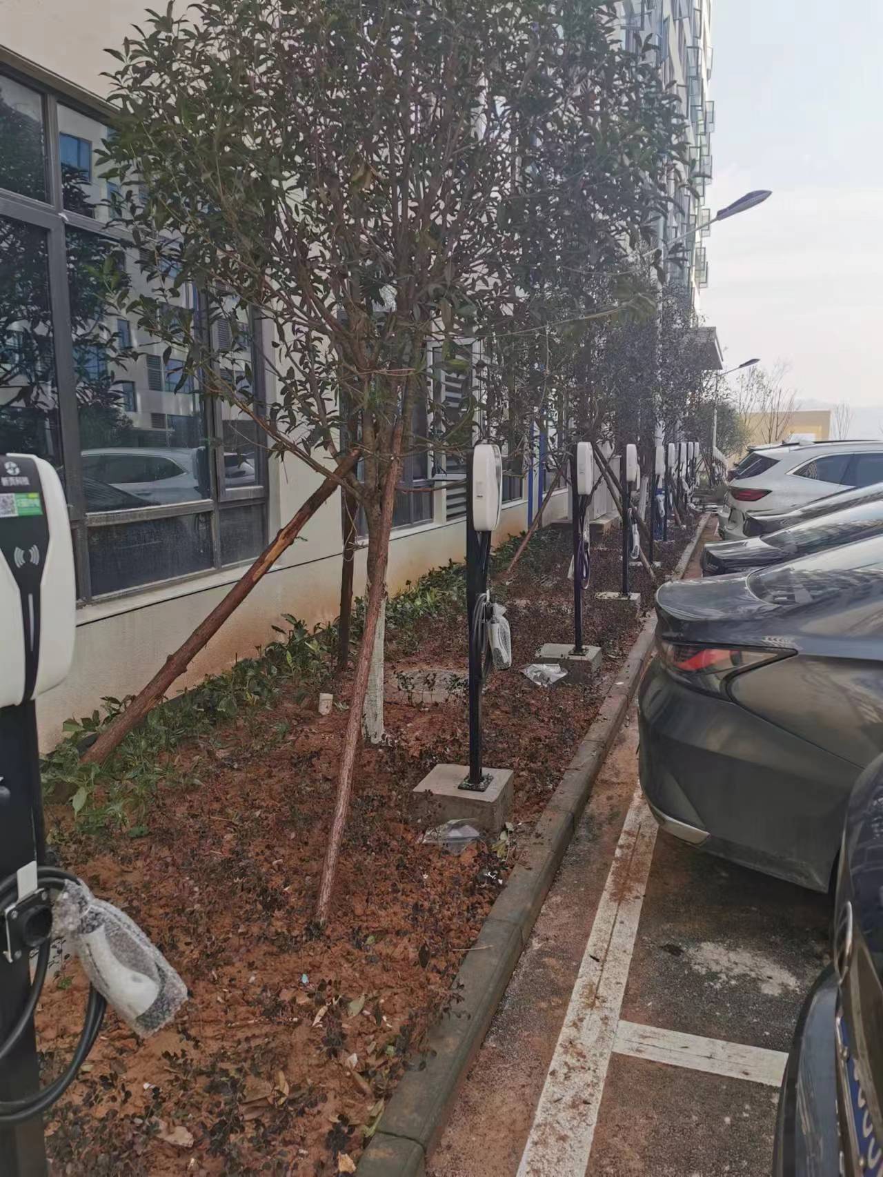 7kw充电桩为啥用漏保不用空开